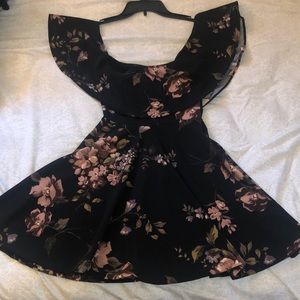 Windsor Off The Shoulder Floral Dress
